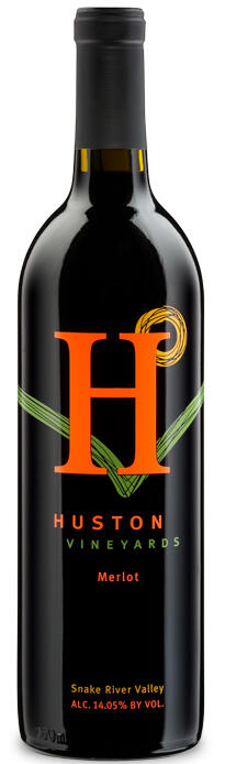 Huston Vineyards Merlot Bottle Preview
