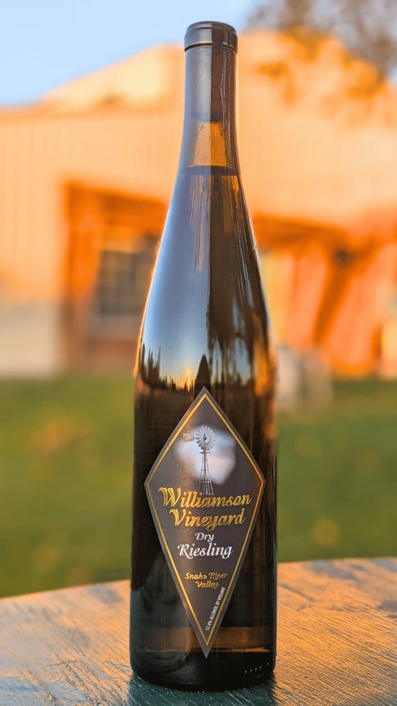 Williamson Orchards & Vineyards Dry Riesling Bottle Preview