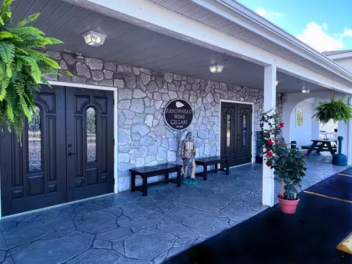 Arrowhead Wine Cellars Image