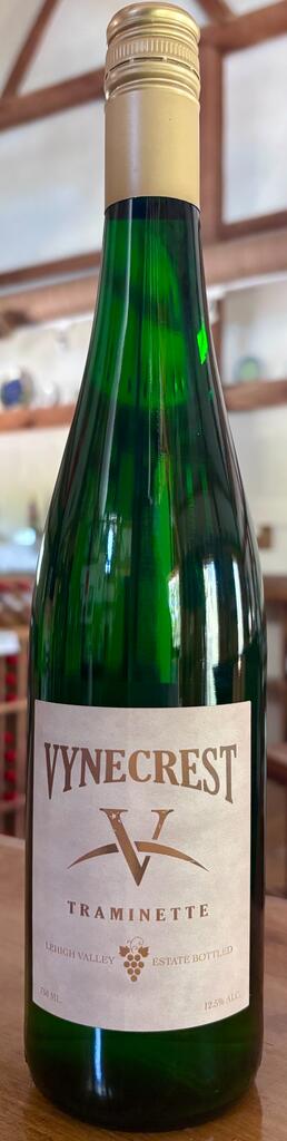Vynecrest Vineyards & Winery Traminette Bottle Preview