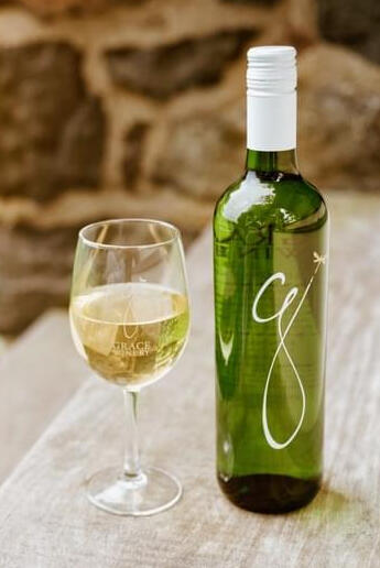 Sauvignon Blanc Bottle